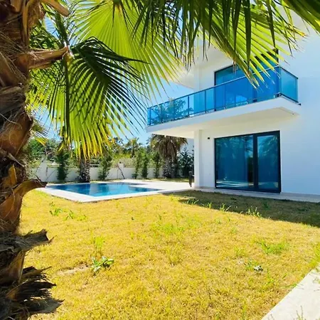 Best Private In With Amazing Design Villa *